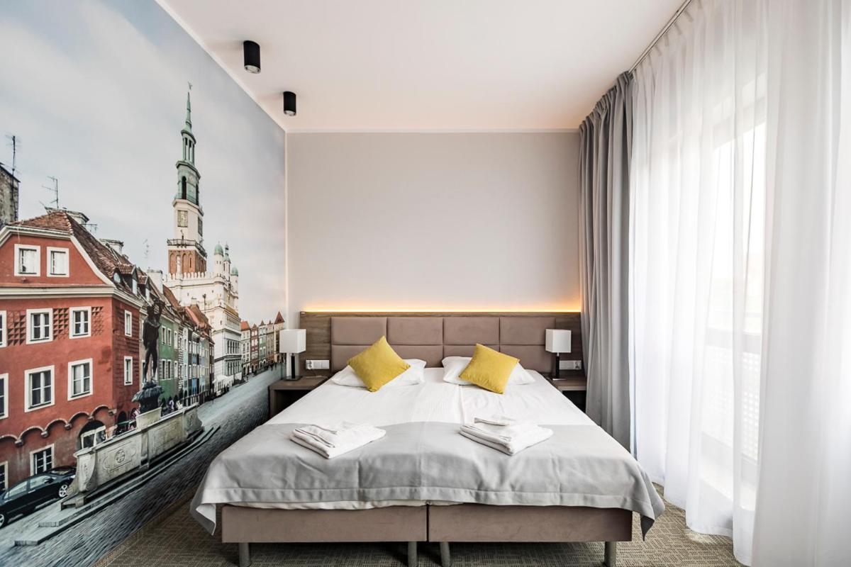Meet Poznan Hotel Esterno foto