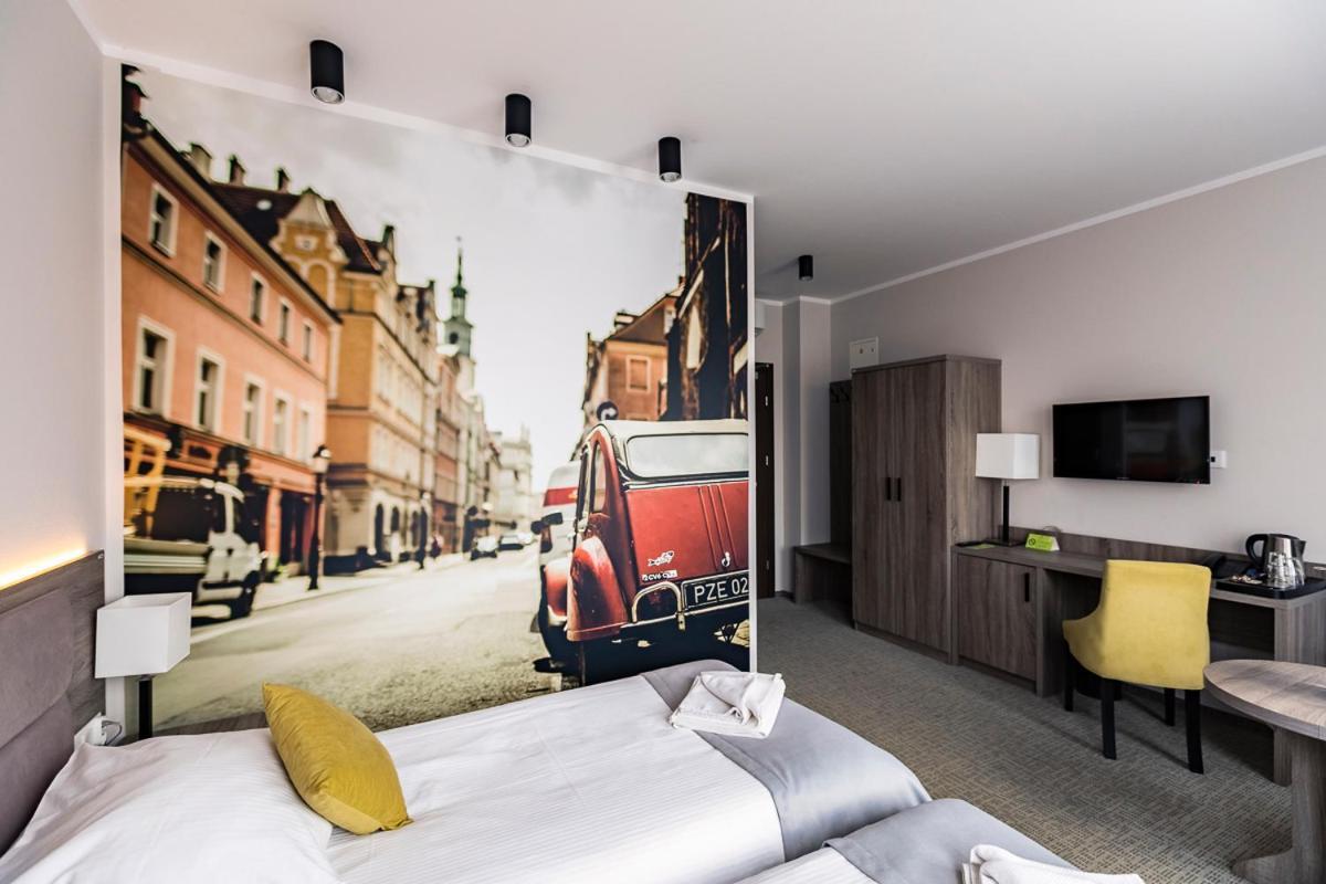 Meet Poznan Hotel Esterno foto