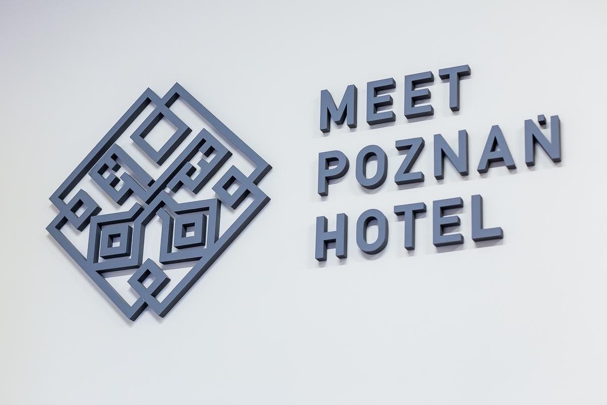 Meet Poznan Hotel Esterno foto